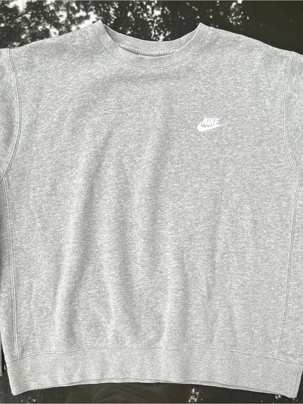 Nike Men's L Regular Gray Solid Fleece Crew Neck Pullover Logo Sweatshirt